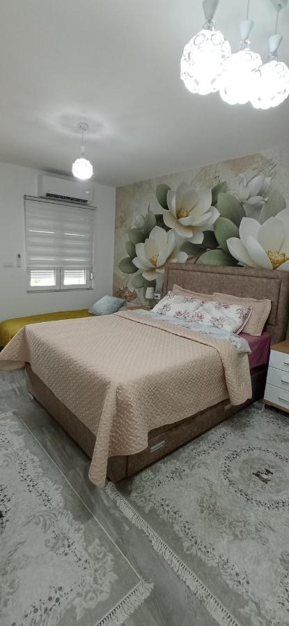 Studio Lotos Belgrado Buitenkant foto