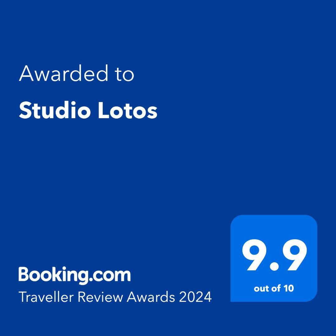 Studio Lotos Belgrado Buitenkant foto